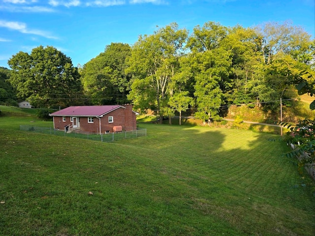128 Roberts Chapel Rd, Saltville, VA 24370 - view of yard