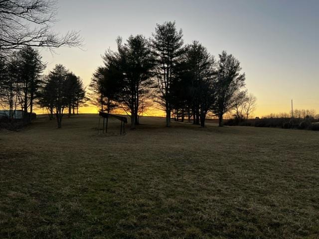 Listing photo 3 for 000 Cabbage House Rd Unit 124, Hillsville VA 24343