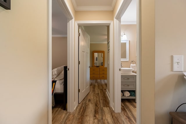 1610 Pope Rd, Ivanhoe, VA 24350 - corridor with wood finished floors and ornamental molding