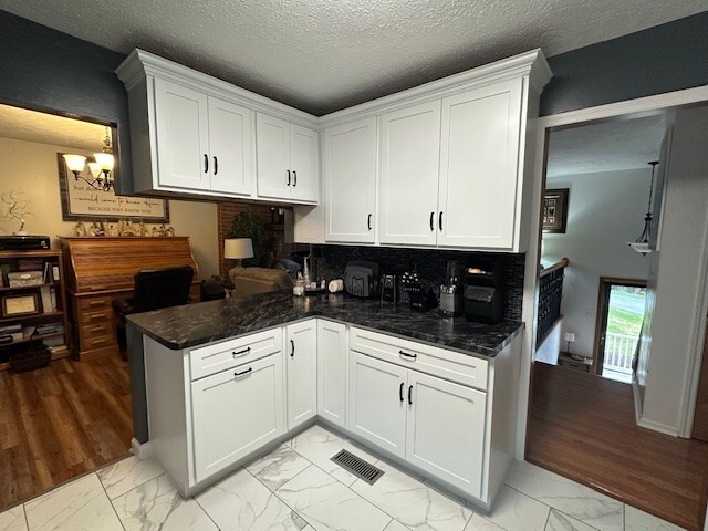 625 Robin St, Bluefield, VA 24605 - photo 5