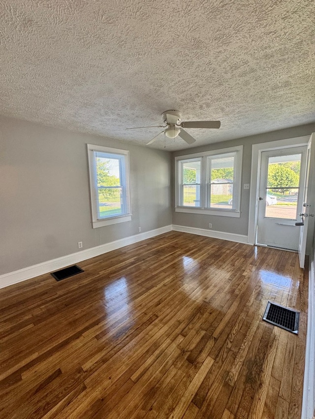 645 W N St, Wytheville, VA 24382 - photo 5