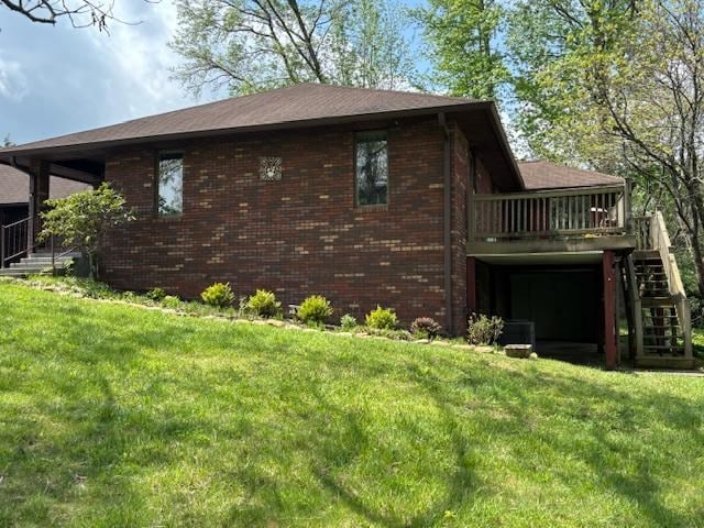 319 Bogey Dr, Abingdon, VA 24211 - view of property exterior with stairs, brick siding, and a yard