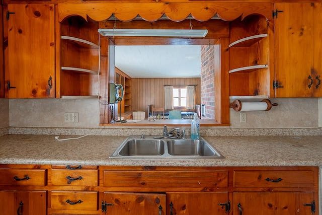 kitchen featuring sink