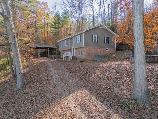 view of property exterior