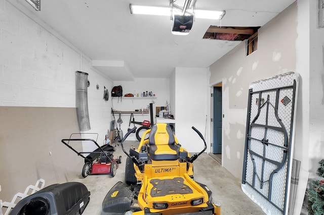 178 Woodside Dr, Chilhowie, VA 24319 - garage with a garage door opener