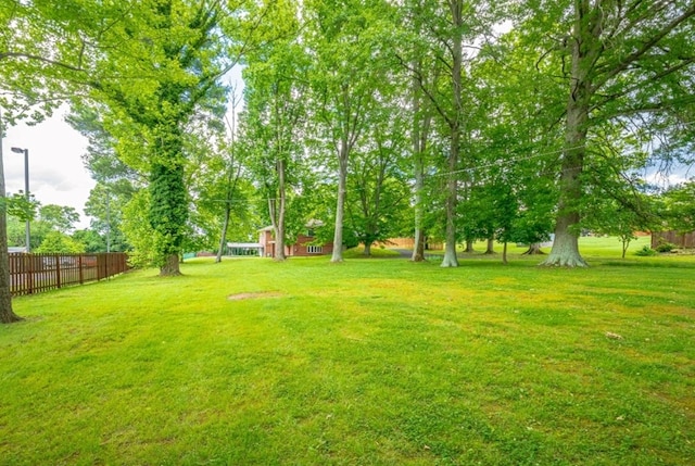 131 Copenhaver St, Marion, VA 24354 - photo 6