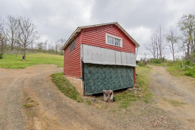 view of outdoor structure