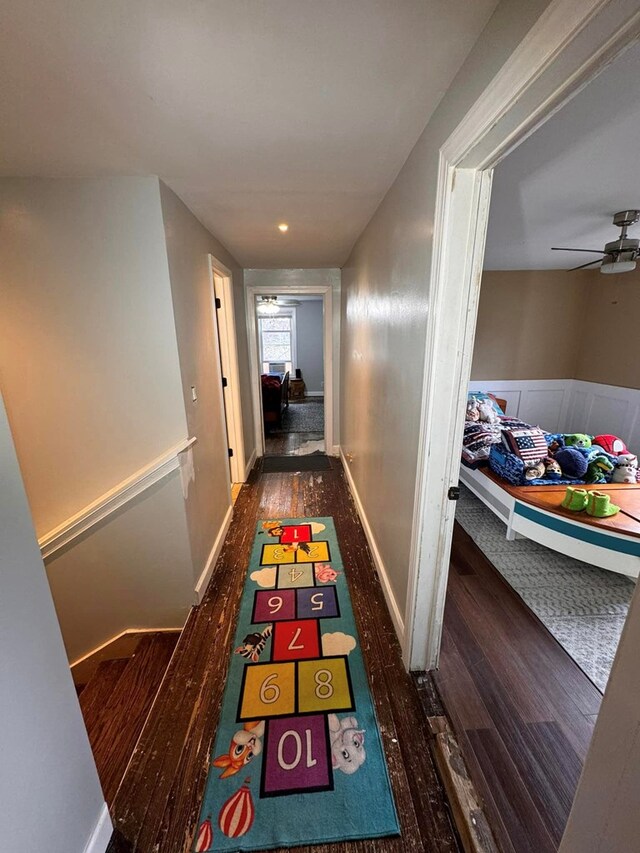 196 Goodwin Rd, Cedar Bluff, VA 24609 - hallway with wood-type flooring and baseboards