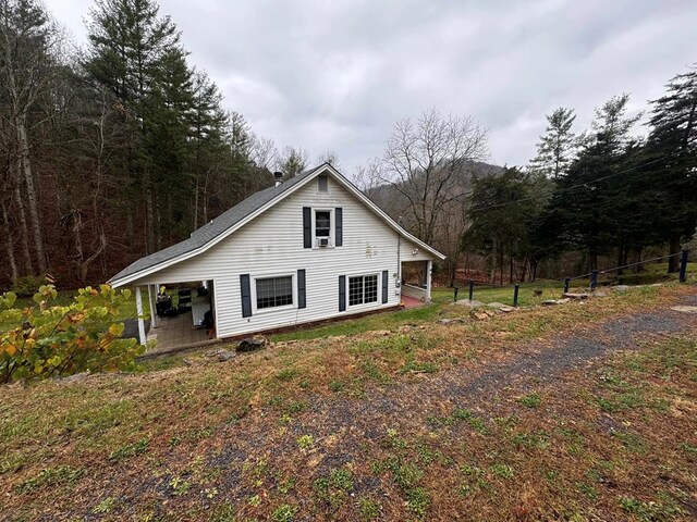196 Goodwin Rd, Cedar Bluff, VA 24609 - view of side of property