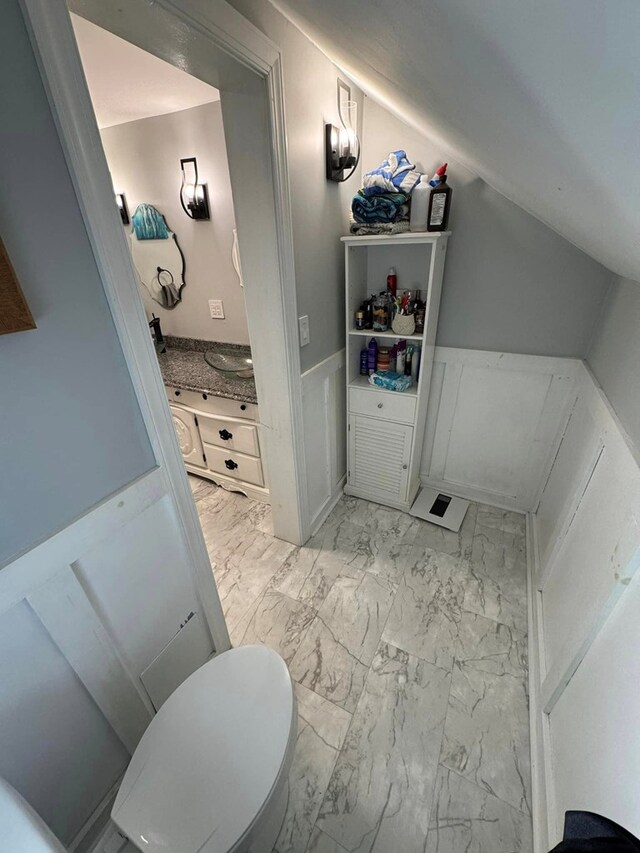 196 Goodwin Rd, Cedar Bluff, VA 24609 - bathroom featuring marble finish floors and wainscoting