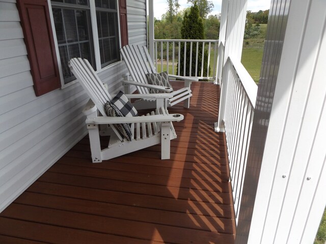 566 Breezy Ridge Rd, Woodlawn, VA 24381 - view of wooden porch