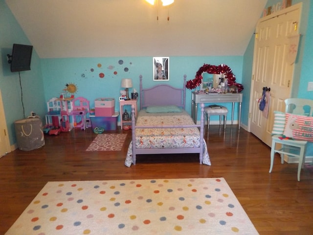 566 Breezy Ridge Rd, Woodlawn, VA 24381 - bedroom featuring wood finished floors and lofted ceiling