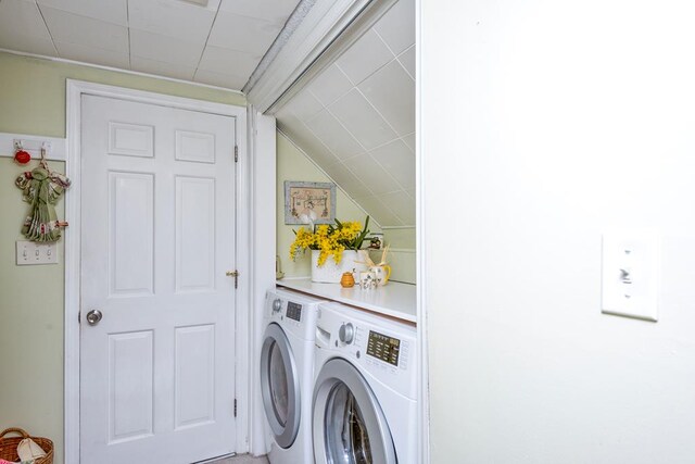 18357 Westwood Dr, Abingdon, VA 24211 - washroom with independent washer and dryer