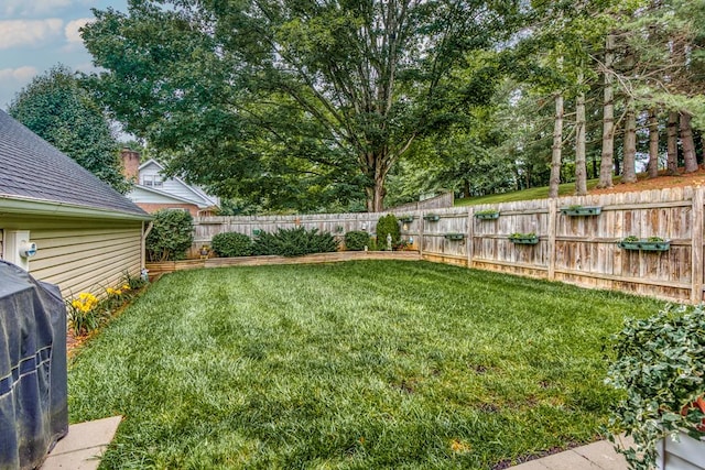 18357 Westwood Dr, Abingdon, VA 24211 - fenced backyard featuring view of scattered trees