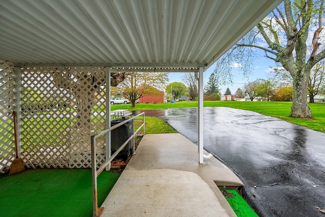 480 N 3rd St, Wytheville, VA 24382 - view of patio