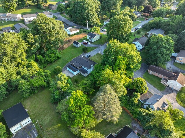 421 Hill Park Dr, Bristol, VA 24201 - photo 58