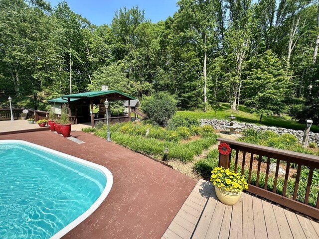 23677 Archery Range Rd, Bristol, VA 24202 - view of swimming pool featuring a wooden deck