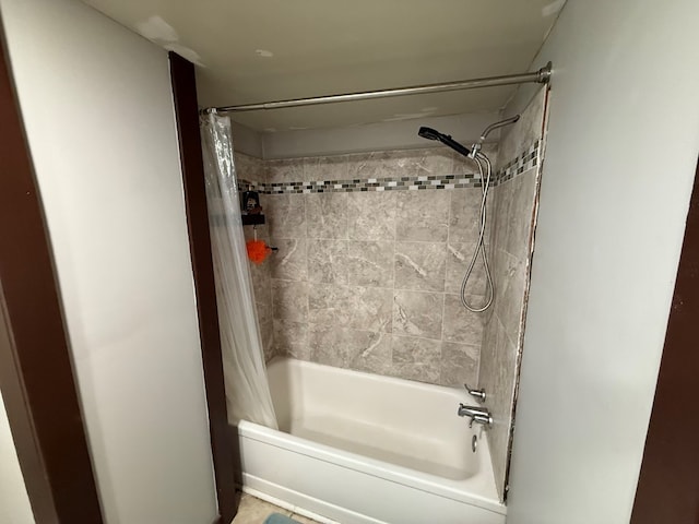 108 Square St, Bluefield, VA 24605 - bathroom featuring shower / tub combo