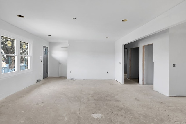 677 Summit Dr, Jonesborough, TN 37659 - view of spare room