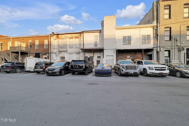 24 6th St, Bristol, TN 37620 - view of property with uncovered parking