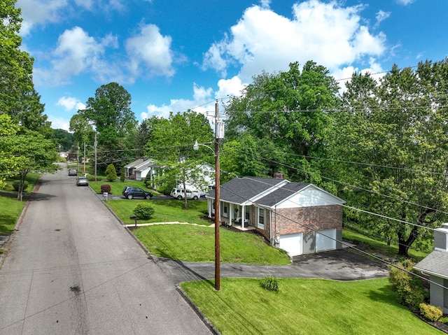 420 Brookwood Dr, Bristol, TN 37620 - view of asphalt street with street lighting