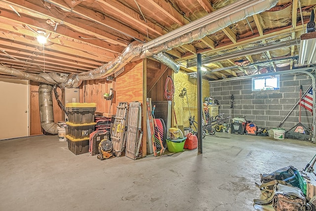 420 Brookwood Dr, Bristol, TN 37620 - below grade area with concrete block wall