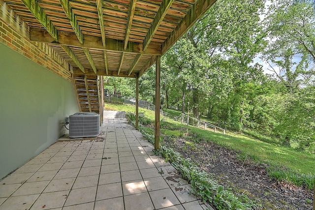 420 Brookwood Dr, Bristol, TN 37620 - view of patio / terrace with stairs