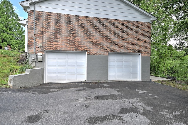 420 Brookwood Dr, Bristol, TN 37620 - garage featuring driveway