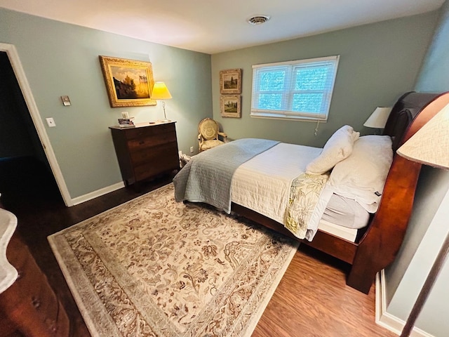 18335 Westwood Dr, Abingdon, VA 24211 - bedroom with wood finished floors and baseboards