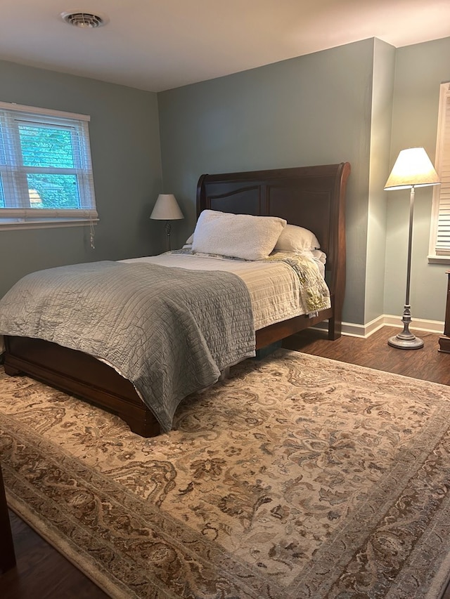 18335 Westwood Dr, Abingdon, VA 24211 - bedroom with wood finished floors and baseboards