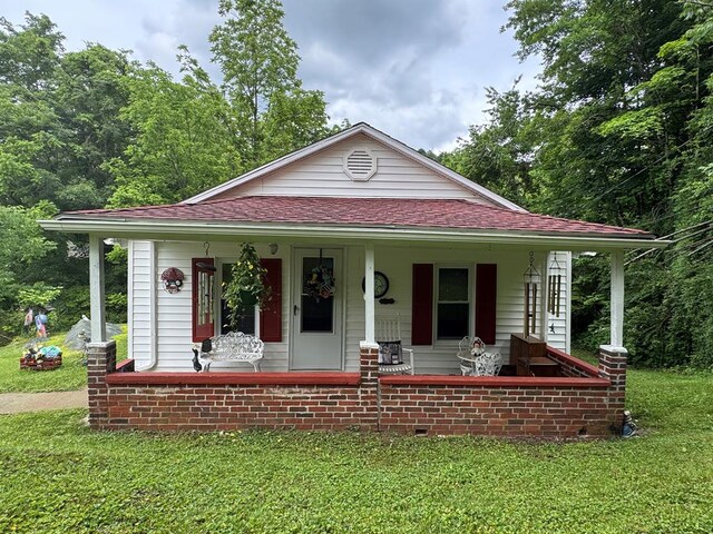 158 Clinchview St, North Tazewell, VA 24630 - photo 1