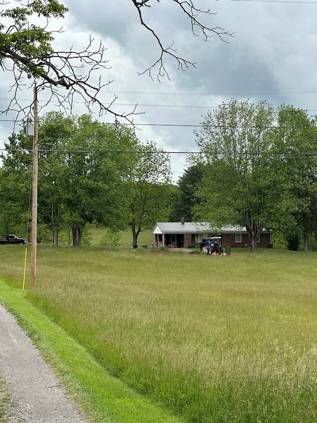 148 Rockspray Dr, Wytheville, VA 24382 - view of yard