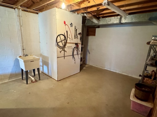 view of unfinished basement