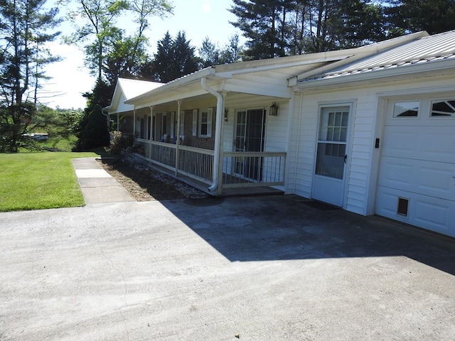 177 Mcgrady Cir, Hillsville, VA 24343 - photo 2