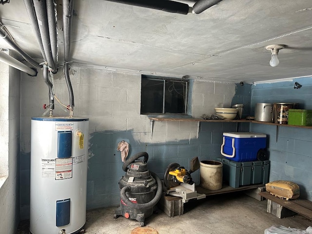 4860 Greasy Creek Rd, Bandy, VA 24602 - unfinished below grade area featuring electric water heater