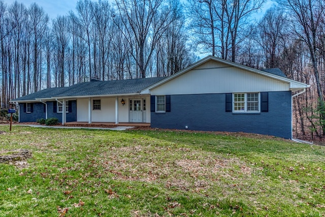 15743 Monticello Dr, Bristol, VA 24202 - ranch-style house with brick siding, covered porch, and a front lawn
