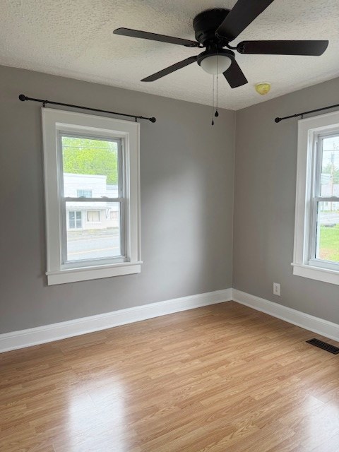 1195 W Monroe St, Wytheville, VA 24382 - photo 4