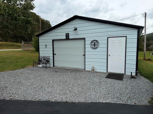 detached garage with driveway