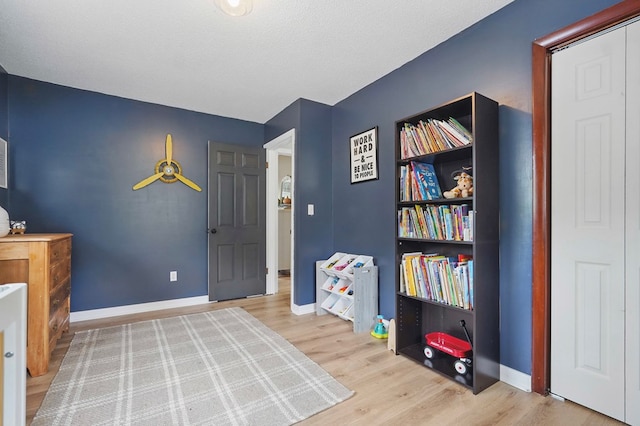 16050 Industrial Park Rd, Bristol, VA 24202 - entryway with wood finished floors and baseboards