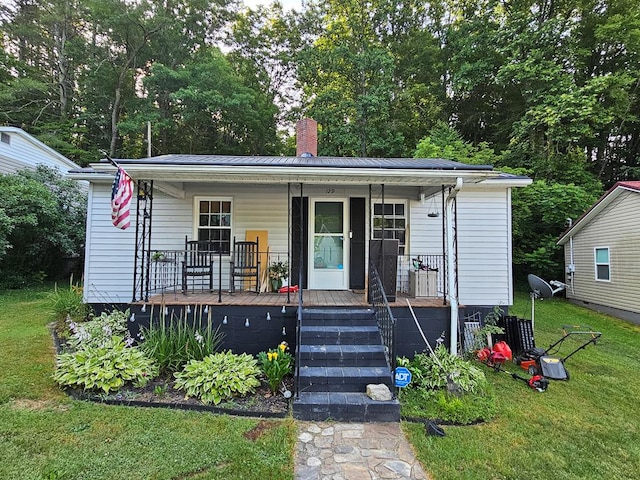 129 Vaughan St, Fries, VA 24330 - photo 1