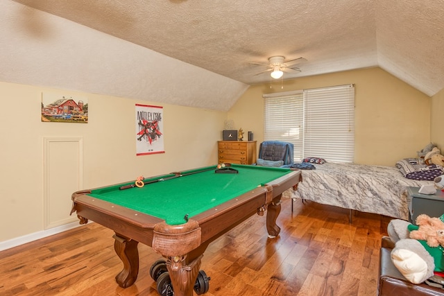 17031 Sedona Dr, Abingdon, VA 24211 - playroom with vaulted ceiling, wood finished floors, a textured ceiling, ceiling fan, and pool table