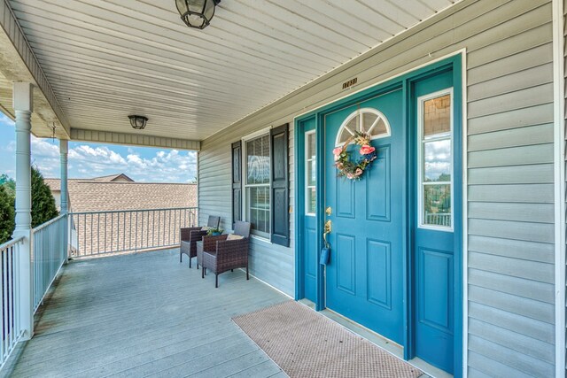 17031 Sedona Dr, Abingdon, VA 24211 - view of exterior entry featuring covered porch