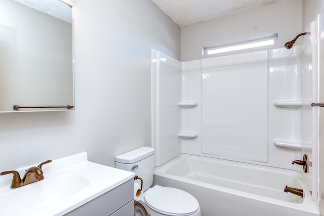 824 Skyview Dr, Chilhowie, VA 24319 - bathroom featuring toilet, a textured ceiling, shower / bathtub combination, and vanity