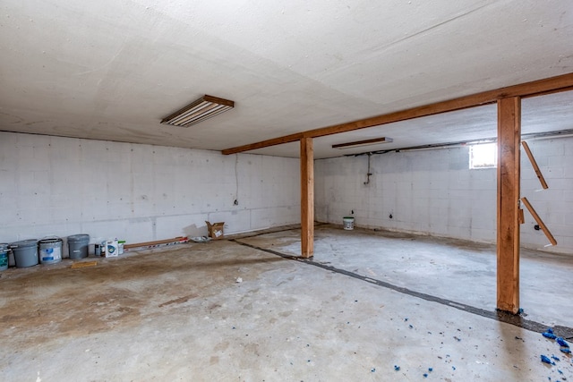 867 NE Wayne Ave, Abingdon, VA 24210 - unfinished basement featuring concrete block wall