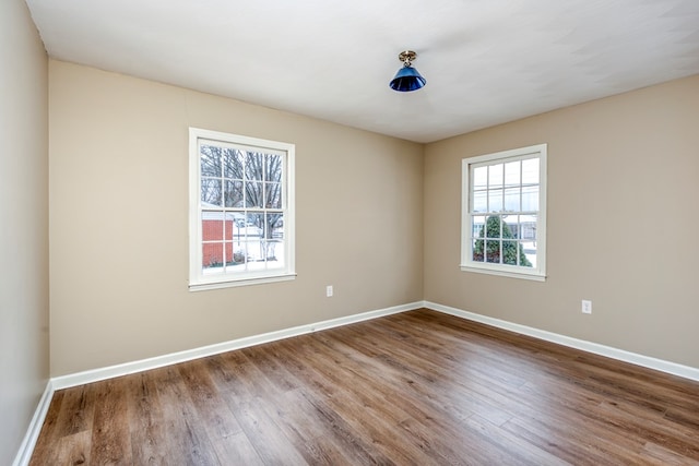867 NE Wayne Ave, Abingdon, VA 24210 - empty room with wood finished floors