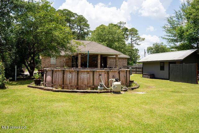 6816 Natchez St, Biloxi, MS 39532 - view of yard