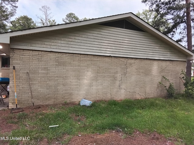 807 Line Dr, Forest, MS 39074 - view of home's exterior with brick siding