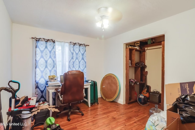 13120 Ridgeland Rd, Vancleave, MS 39565 - office with wood finished floors and baseboards