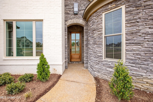 view of property entrance