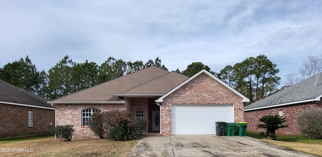 view of front of house featuring a garage